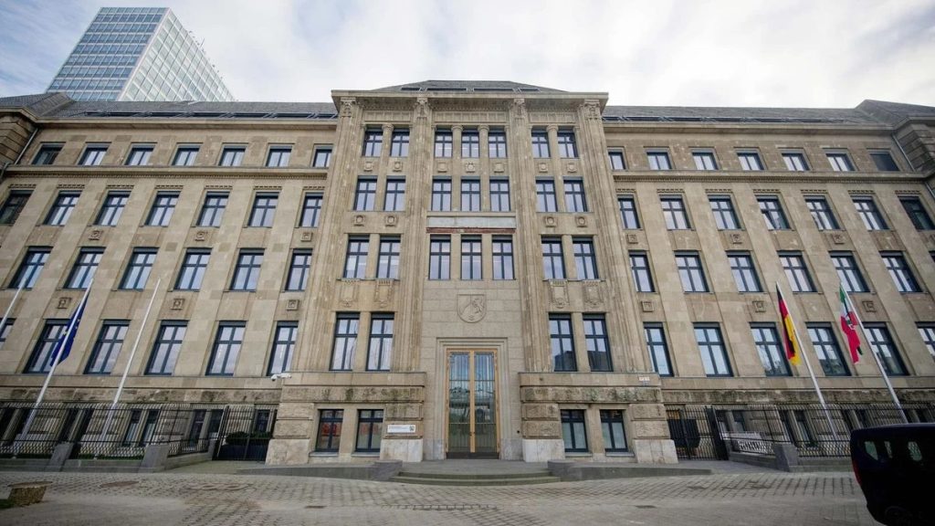 Ermittlungen zum Umbau der Staatskanzlei: Kein Bestechungsgeld – aber Fragen bleiben