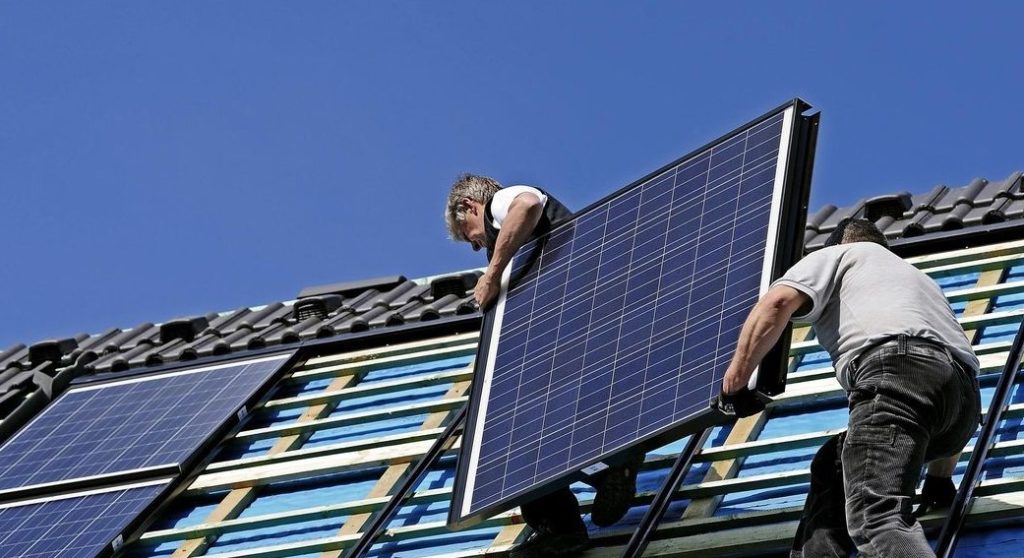 Förderstopp bremst Energiewende: Innovation City Bottrop muss Stellen abbauen Förderstopp bremst Energiewende: Innovation City Bottrop muss Stellen abbauen